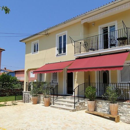 Villa Ester أوماغ المظهر الخارجي الصورة